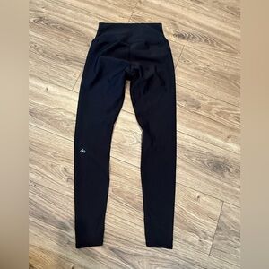 Women’s alo leggings